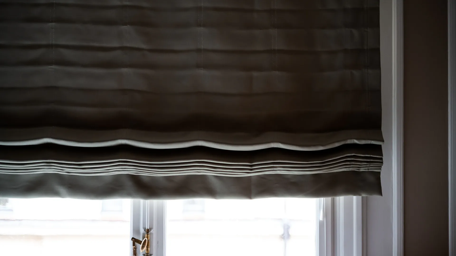 Brindle Måttbeställd hissgardin